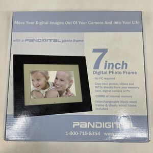 Pandigital 7" LCD Digital Photo Frame 128MB Interchangeable Wood Frames